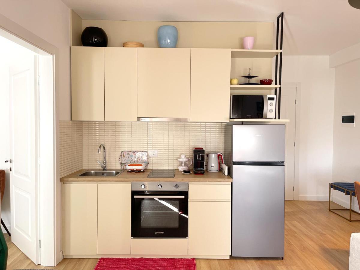 Metro Suites Тирана Екстер'єр фото