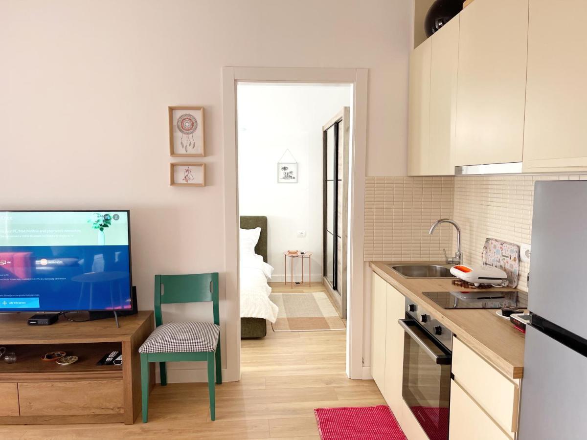 Metro Suites Тирана Екстер'єр фото